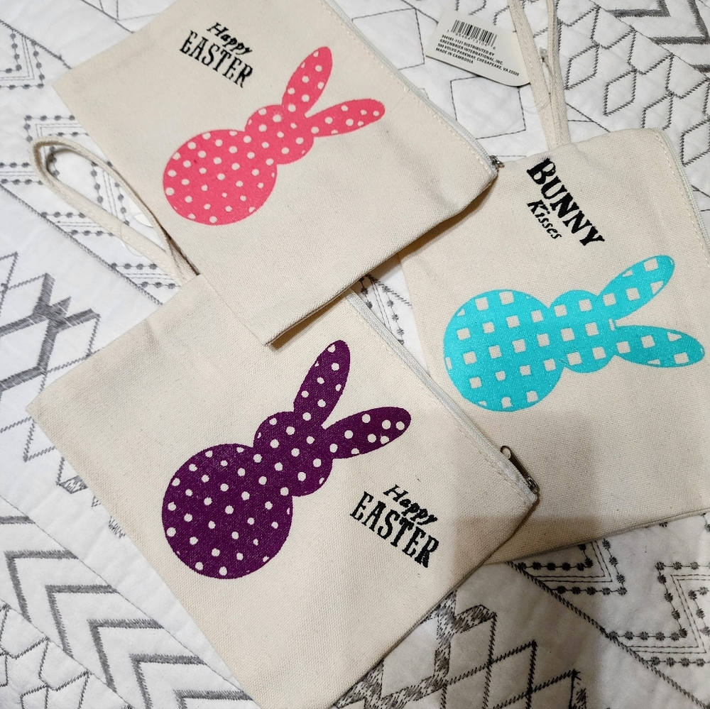 3 New Canvas Easter Wristlets, fill them with chocolate bunnies! $15 for all 3.